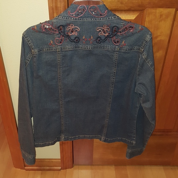 Jean jacket - Picture 2 of 6